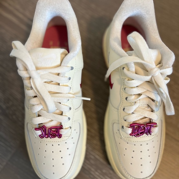 NIKE Air Force 1 Low ‘07 SE US 5.5 EUR 36 - Picture 2 of 6